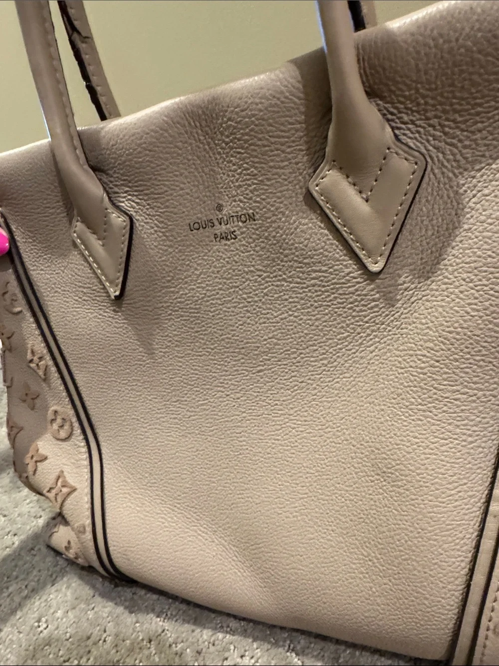 Louis Vuitton PM Mono Velour Galet Tote - Picture 4 of 16